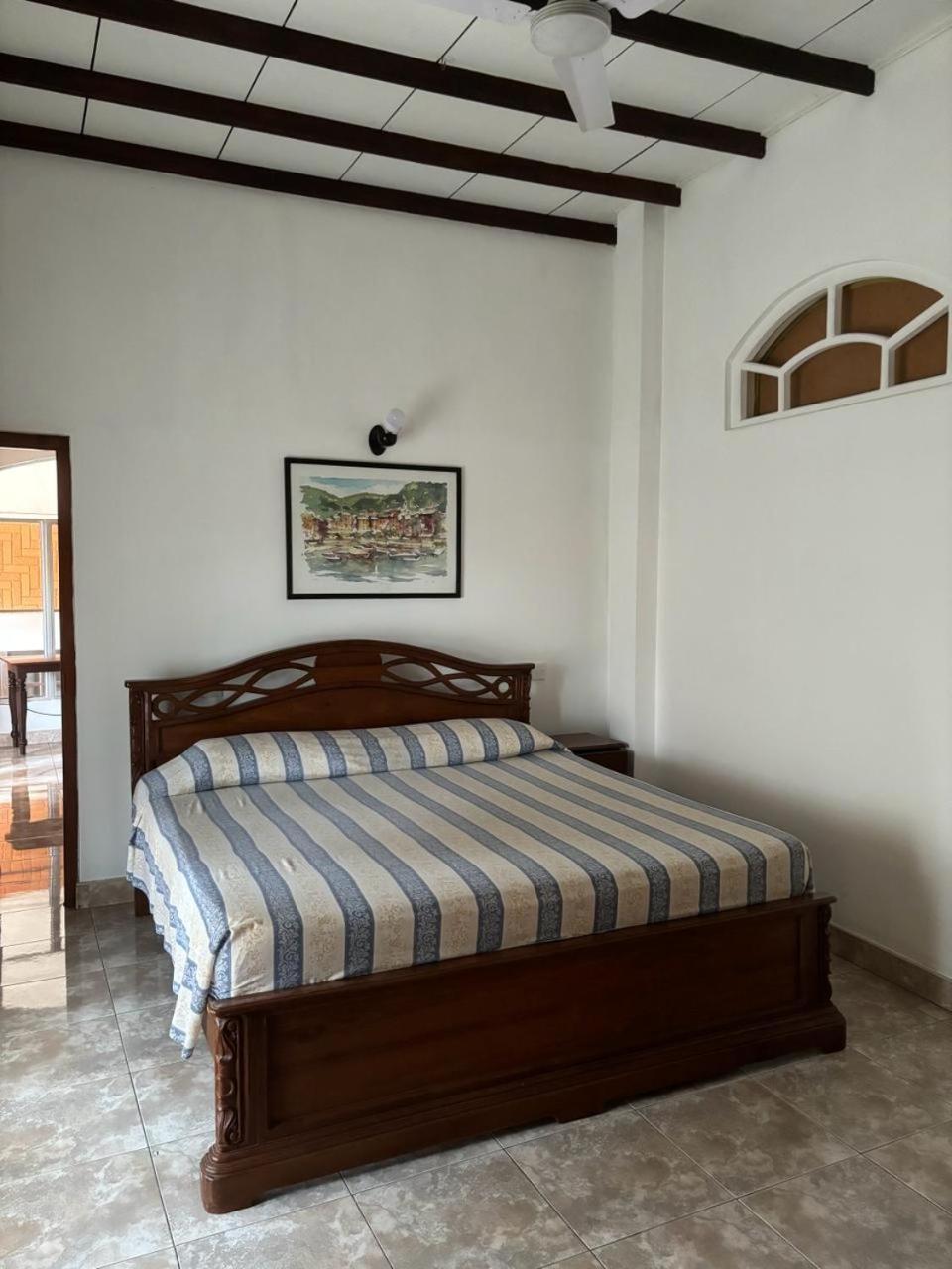 Village Inn Resort Negombo Rum bild