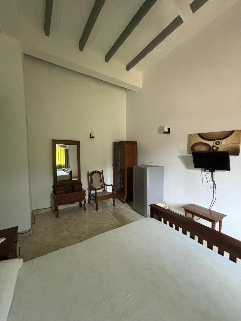 Village Inn Resort Negombo Rum bild