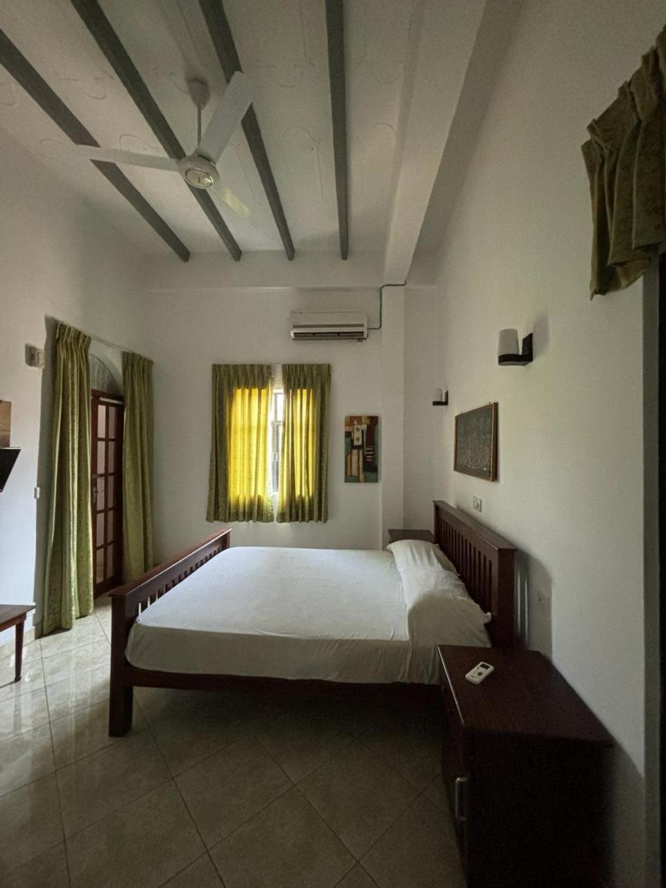 Village Inn Resort Negombo Exteriör bild